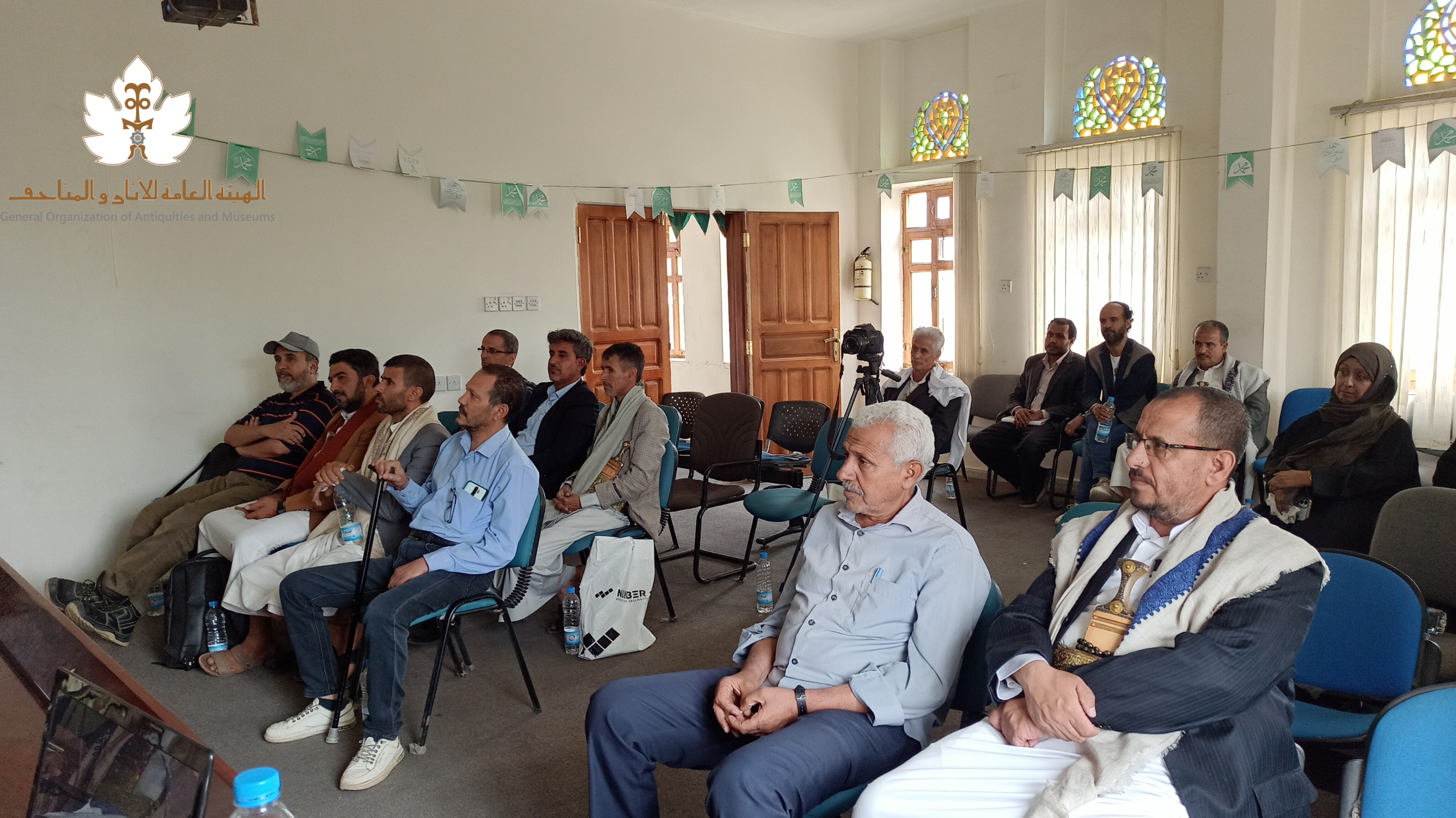 الهيئة العامة للآثار والمتاحف تقيم ندوة بعنوان "نتائج الزيارة الميدانية لبعض المواقع الأثرية بمديرية أرحب – محافظة صنعاء" - صورة إضافية 3